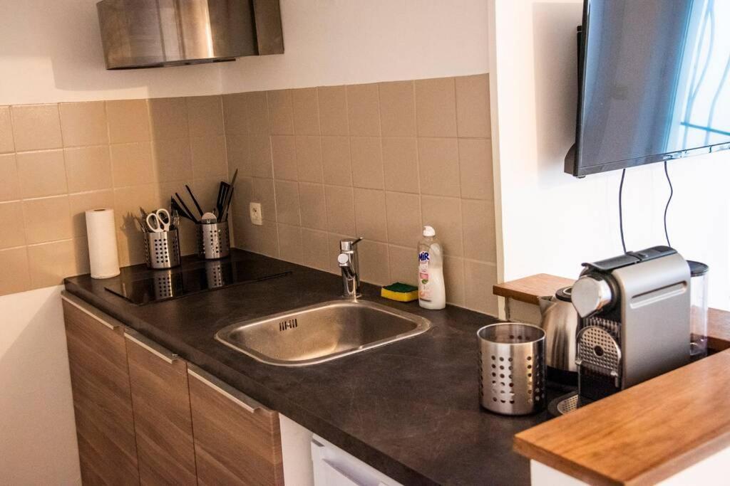 Appartement 2 Personnes, Place St Sauveur A 2Min Caen Exterior photo