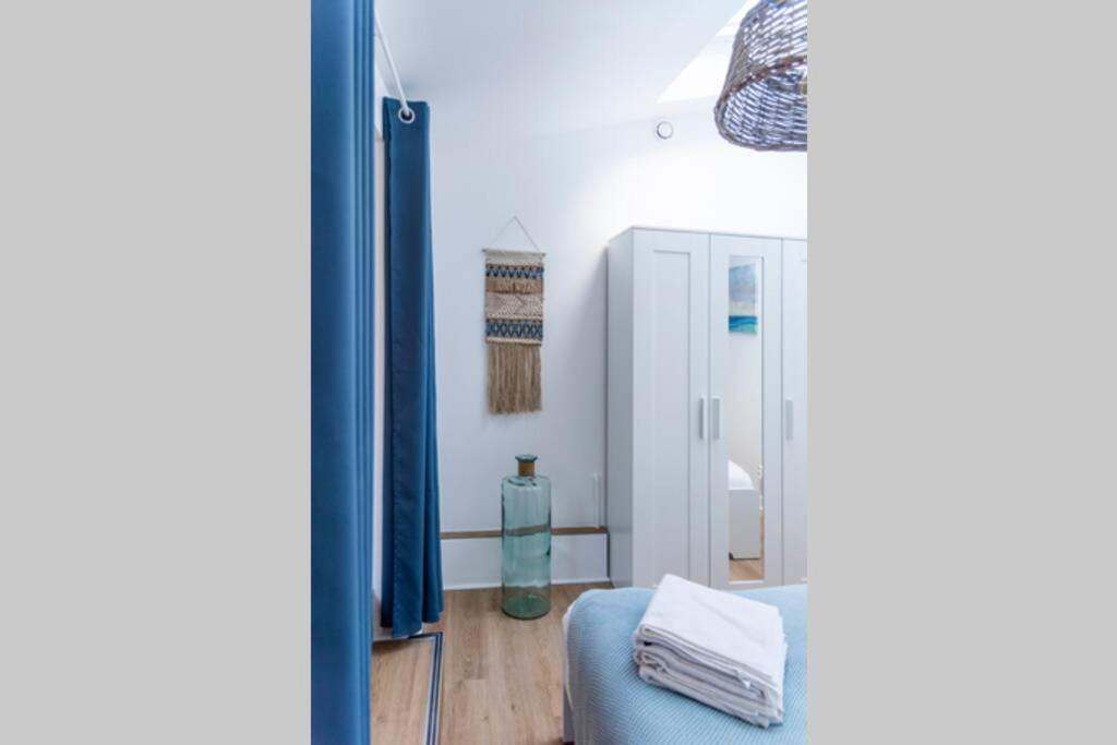Appartement 2 Personnes, Place St Sauveur A 2Min Caen Exterior photo